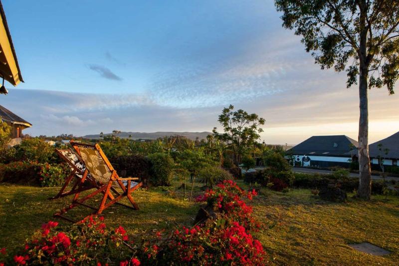 Hotel Altiplanico Isla De Pascua Hanga Roa Exterior foto